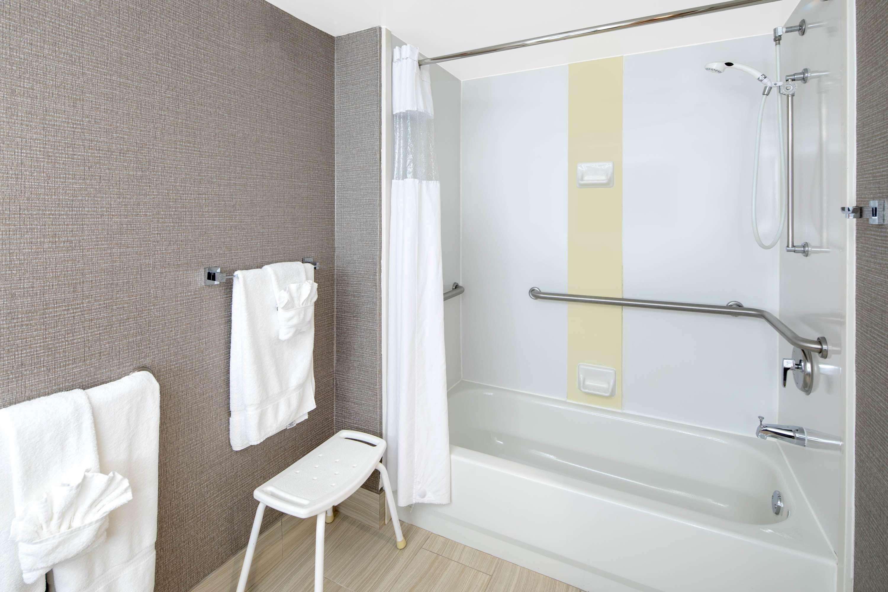 Wingate By Wyndham Greenville Airport Ngoại thất bức ảnh