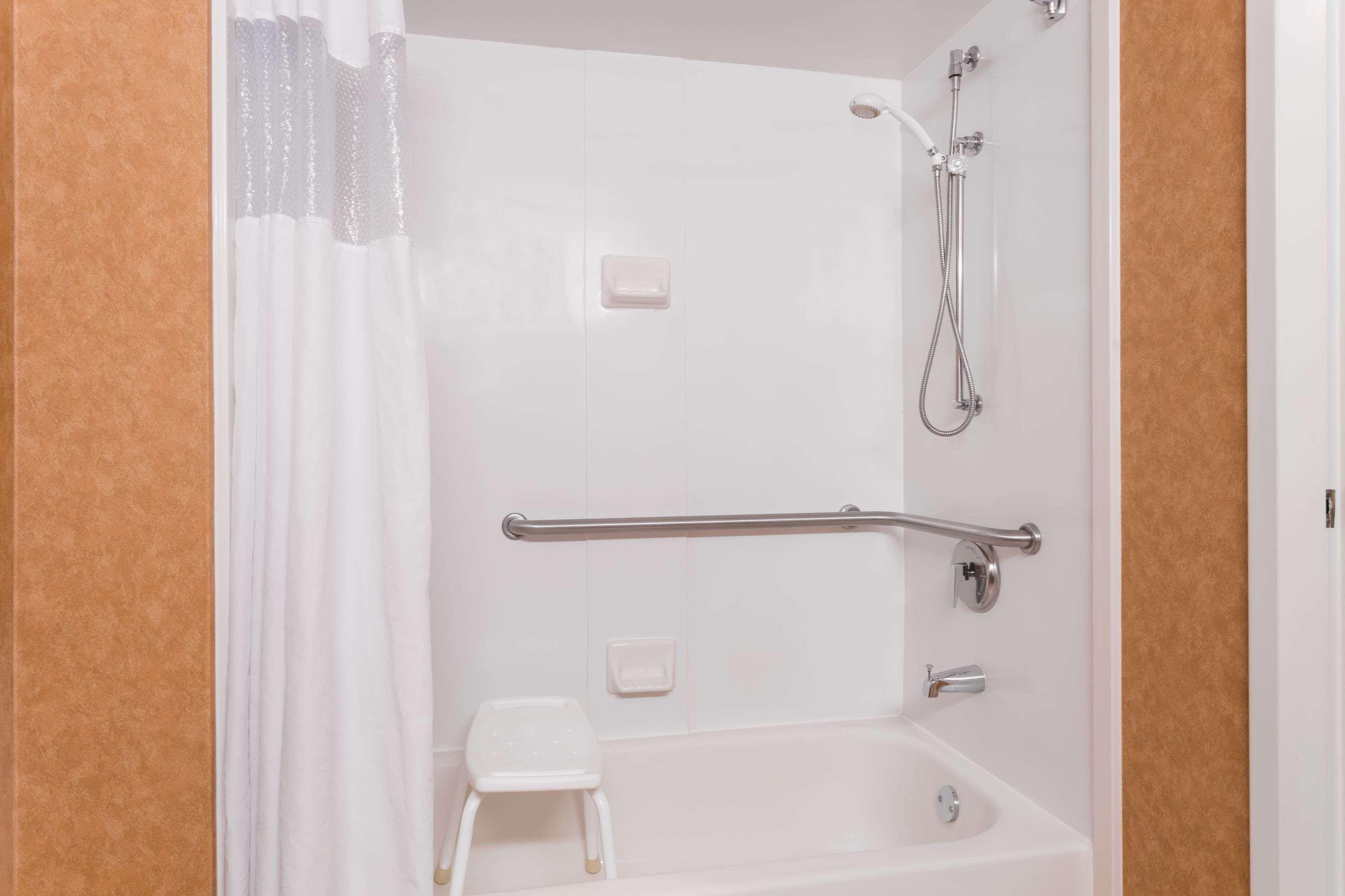Wingate By Wyndham Greenville Airport Ngoại thất bức ảnh